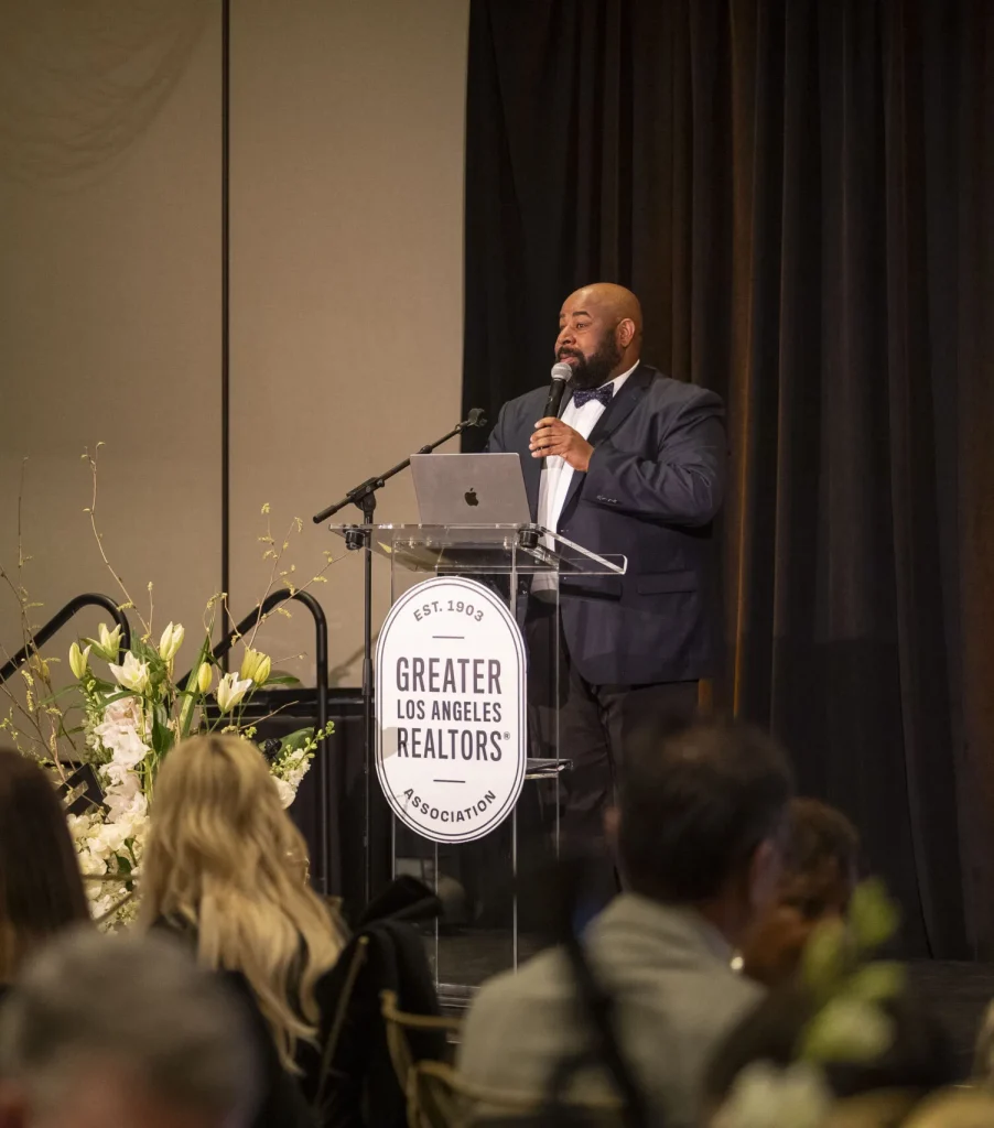 A speaker at the GLAR Annual Installation & Awards podium