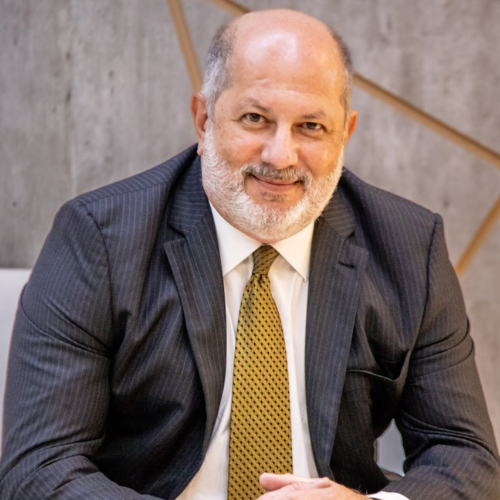 Luis Deak, Commercial Real Estate Broker & Real Estate Lawyer (Brazil)